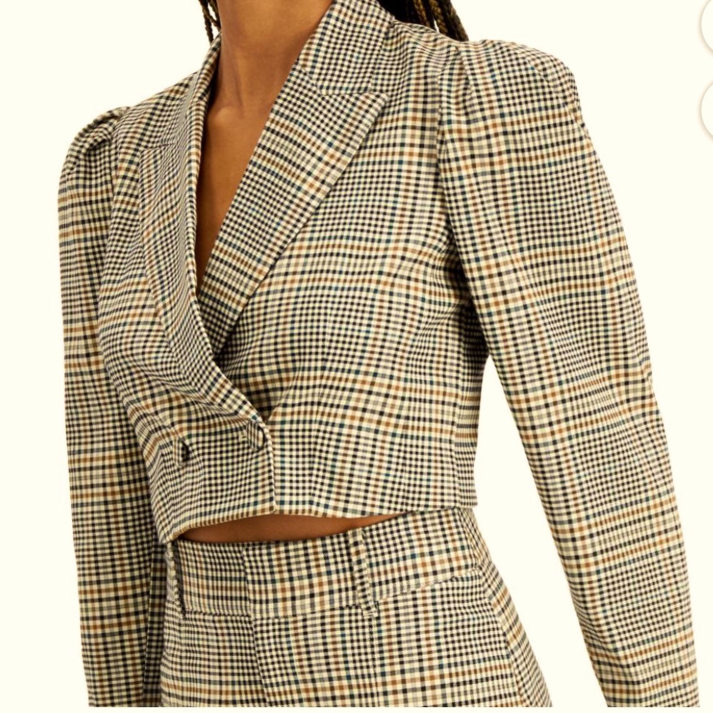 Cropped Blazer